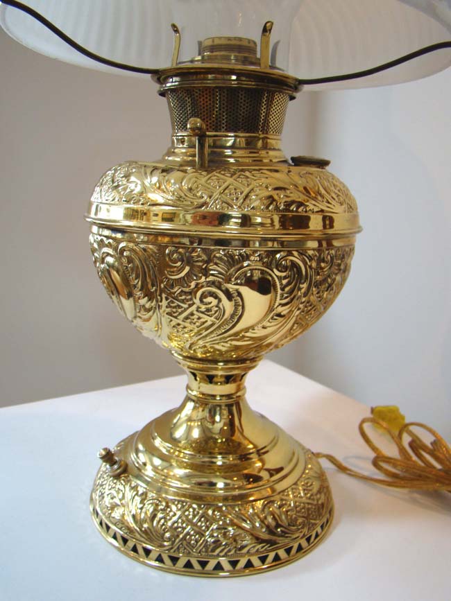 A fine Antique Lamp by Bradley and Hubbard circa 1892 — image 2